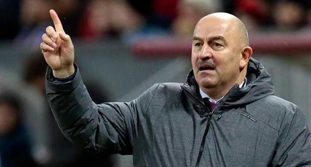 In this Saturday, Nov. 11, 2017 file photo Russia's coach Stanislav Cherchesov gives directions to his players during their international friendly soccer match between Russia and Argentina at Luzhniki stadium in Moscow, Russia. Cherchesov has a reputation as a difficult coach to get along with, and Russian media have regularly reported fallings-out with various players. (AP Photo/Ivan Sekretarev, file)