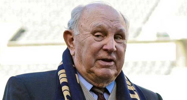 In this April 10, 2010, file photo, Walter Bahr, the last living member of the U.S. soccer team that upset England at the 1950 World Cup, speaks before an MLS soccer game between D.C. United and the Philadelphia Union, in Philadelphia. Bahr has died at age 91. Bahr died Monday, June 18, 2018, in Boalsburg, Pennsylvania from complications that resulted from a broken hip, according to granddaughter Lindsey D. Bahr, a film writer for The Associated Press. (AP Photo/Drew Hallowell, Pool, File)