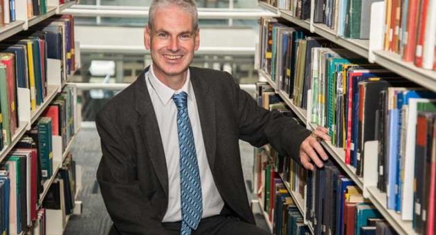 Dr Damian Spiteri