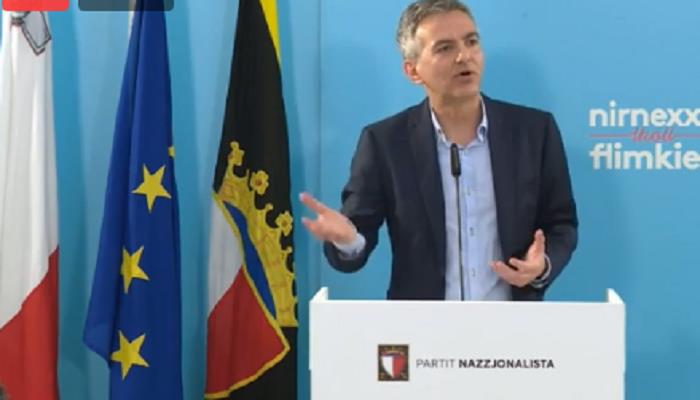 Surplus should be reached by reducing money in positions of trust, not projects - Simon Busuttil - The Malta Independent