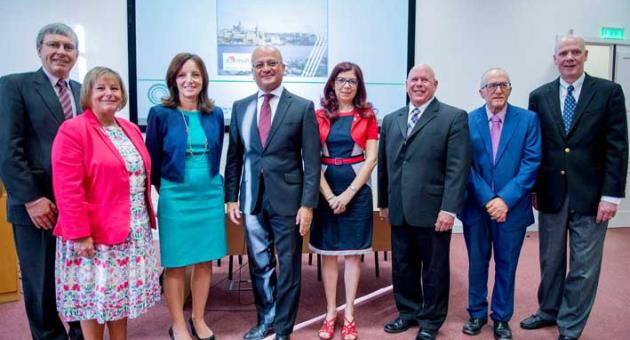 Dr Michael Rouse, Professor Janet P. Engle, Pro rector Professor Tanya Sammut-Bonnici, Dr Deo Debattista, Professor Lilian M. Azzopardi, Dr John Ressler, Professor Anthony Serracino-Inglott and Professor Joseph T. DiPiro