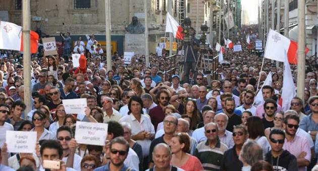 The Caruana Galizia boys send a message to the women protesting in Castille  – Manuel Delia