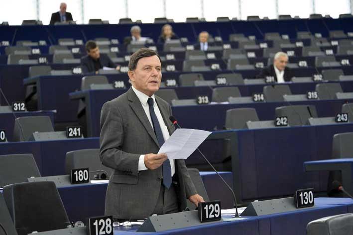 Alfred Sant votes against framework for screening of foreign direct investments in EU - The Malta Independent