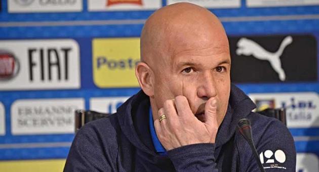 Italy coach Luigi Di Biagio talks to journalists during a press conference at the Coverciano training facility, near Florence, Italy, Monday, March 19, 2018. Italy is scheduled to play a friendly soccer match against Argentina, March 23, in Manchester, Britain. (Maurizio Degli Innocenti/ANSA via AP)