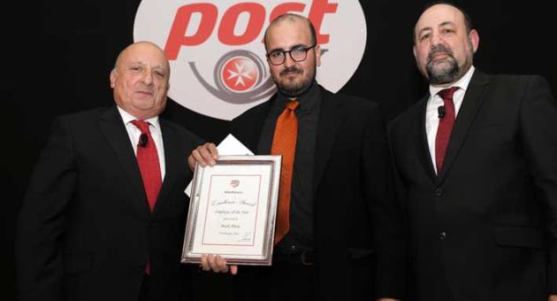 Joseph Said – MaltaPost’s chairman, Mark Abela – Employee of the Year 2017 and Joseph Gafa’ – MaltaPost’s CEO