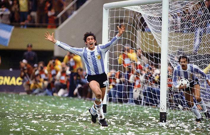 Mario Kempes of Argentina celebrates scoring in the 1978 World cup