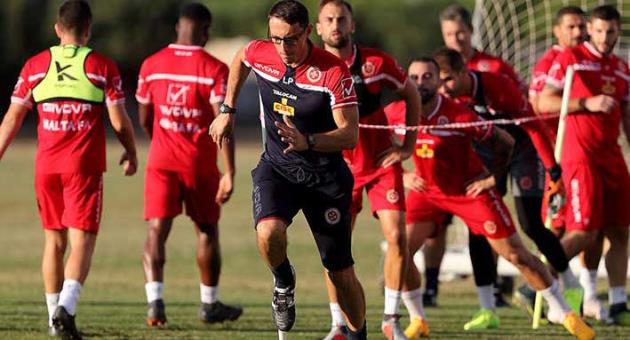 Luca Pagani, Malta's head physical trainer under sees the physical aspect during Malta's training session yesterday afternoon. Photo: Domenic Aquilina