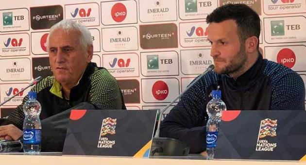 Kosovo coach Bernard Challandes and goalkeeper captain Samir Ujkani. Photo: Chris Cassar