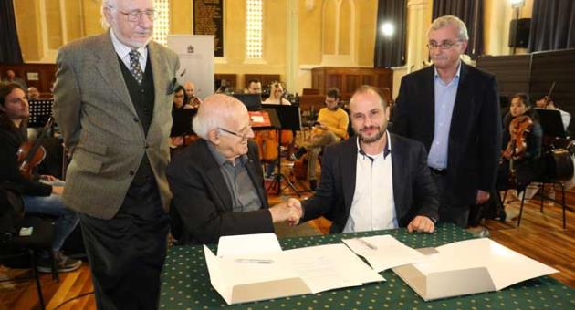 Narcy Calamatta and Fr Marius Zerafa, Chairman, Central Bank of Malta Foundation and Sigmund Mifsud, Executive Chairman, Malta Philharmonic Orchestra and Michael Aquilina