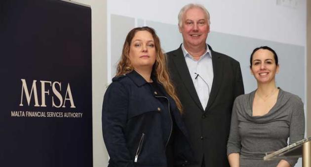 Speakers from FTI Consulting - Thea Utoft (left), Nigel Webb, Federica Taccogna (right)