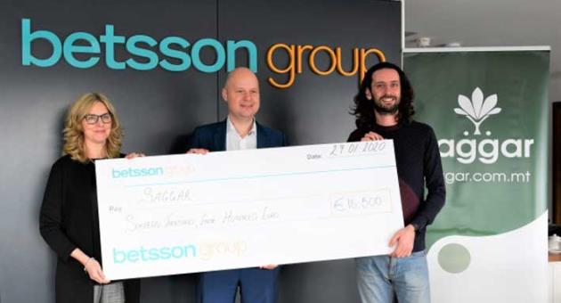 Betsson Group partners with Saggar. From left to right: Lena Nordin (CHRO, Betsson Group), Jesper Svensson (co-Founder of the QLZH Foundation).CEO, Betsson Group), and Steve Mercieca