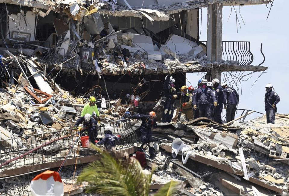 Crews spend 5th day atop shaky pile of collapsed concrete in Miami; 11 ...