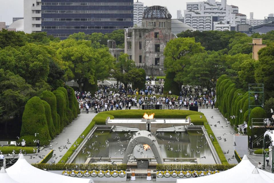Hiroshima pledges nuclear ban at 77th memorial amid Russian threat