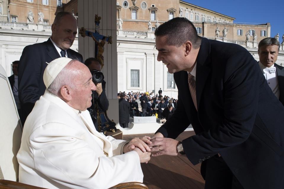 Minister Ian Bogue meeting with Pope Francis