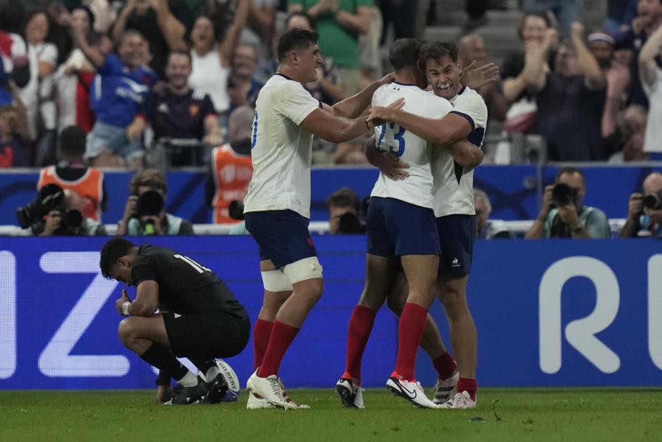 France achieve statement win over New Zealand in Rugby World Cup opener ...