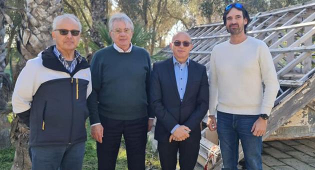 (From Left) DLH project leader Joseph Philip Farrugia, DLH executive president Alex Torpiano,  H.E. the Maltese High Commissioner to Australia Mario Farrugia Borg, and ChillisChilli's Alan Debattista.