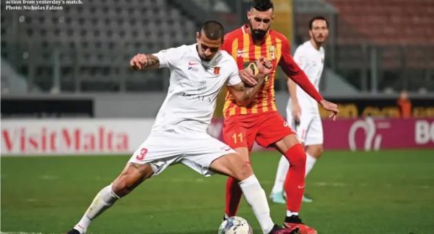 Valletta’s Juan Bolanos and Birkirkara’s Kurt Zammit in action from yesterday’s match. Photo: Nicholas Falzon