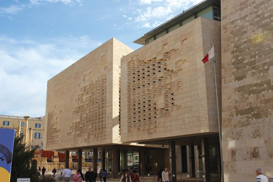 Law for new Judicial Standards Commissioner approved, as PN shoots down bulk of constitution reforms