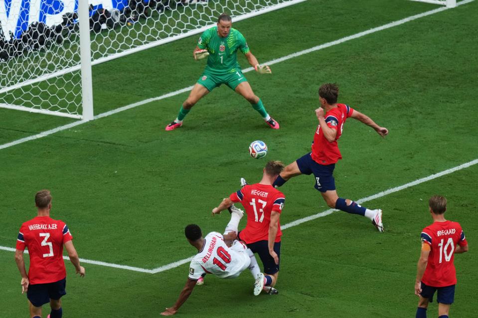 England score in World Cup match with Norway after ball appears to hit camera cable over field