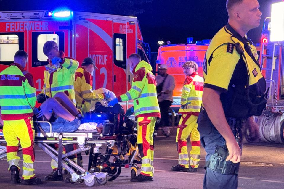 Van slams into crowd at Berlin Pride festival, killing 1 and injuring 16, as police identify suspect