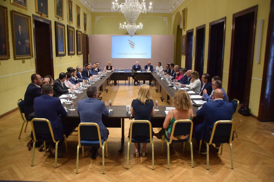 Chamber of Commerce urges Opposition to present credible economic ...