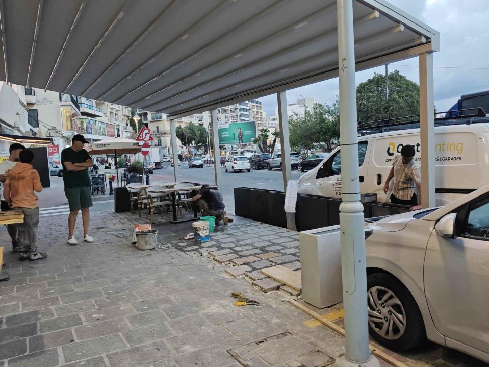Carlo Stivala continues to profit from the illegal occupation of public ...