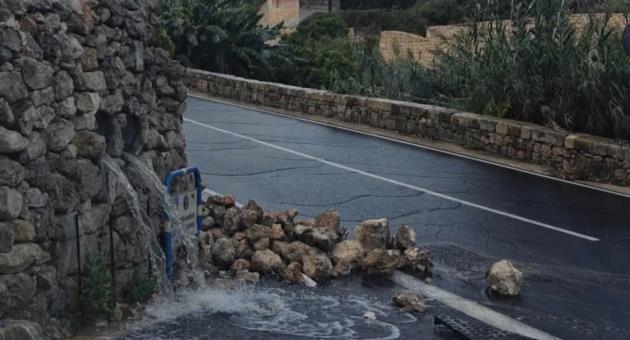 Another wall collapse at Triq il-Marfa following heavy rain sparks ...