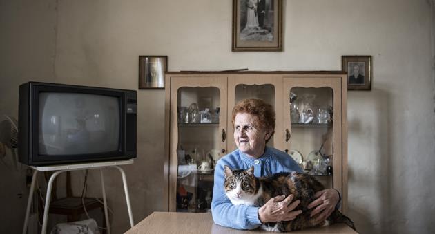 Smith’s image featuring Birgu resident Concetta Caruana together with her cat to be displayed at London’s National Portrait Gallery
